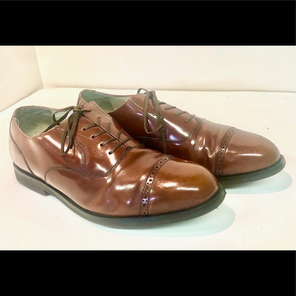 MEN’S DRESS SHOES BY ROCKPORT. - Picture 2 of 8